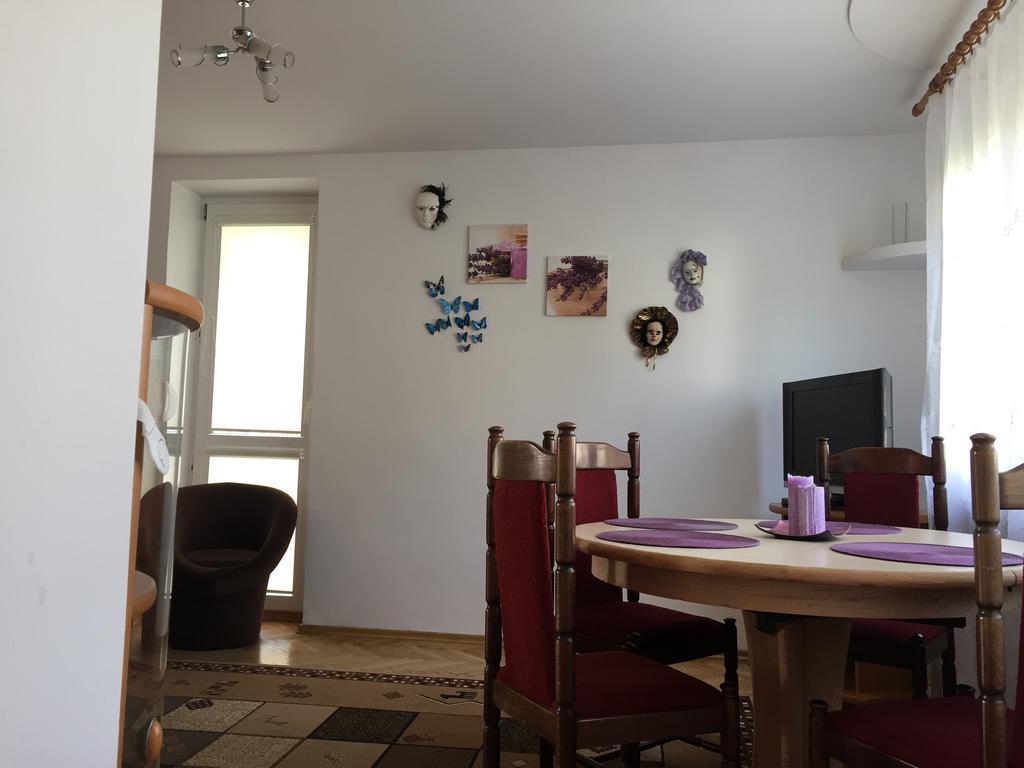 Mieszkanie Dla Turystow Sandomierz Bagian luar foto